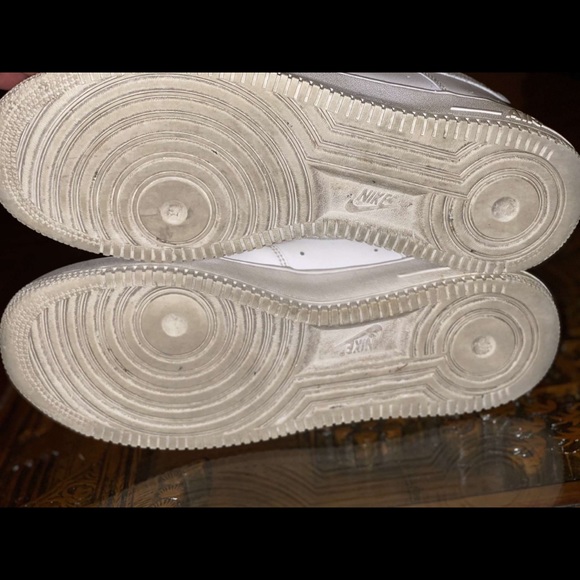 Air Force 1 - Picture 7 of 11